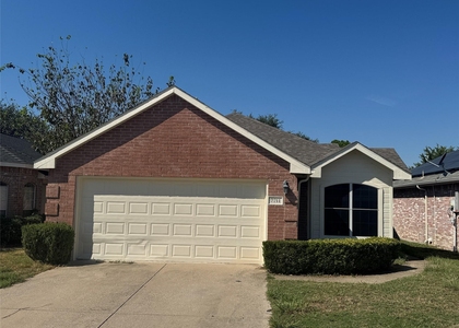2211 Brookview Drive - Photo 1