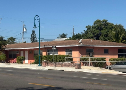 531 S C Street - Photo 1