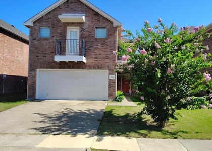 616 Fleming Street - Photo 1