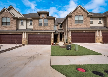 2709 Splendor Drive - Photo 1