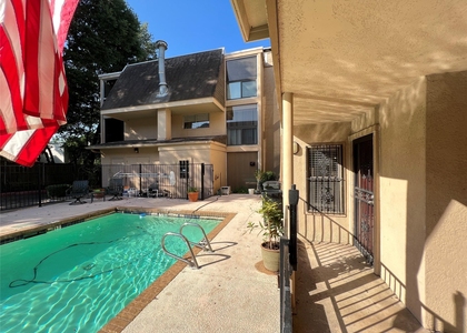 4044 Buena Vista Street - Photo 1