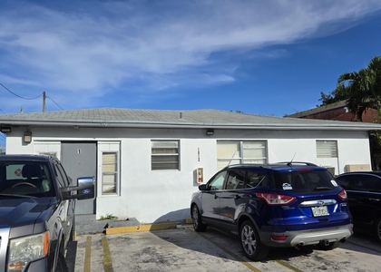 1012 Nw 2nd Avenue - Photo 1