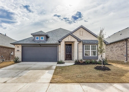 605 Parrino Parkway - Photo 1