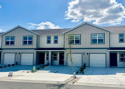 4770 Sw 69th Street - Photo 1