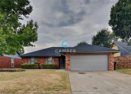 13233 Eastridge Drive - Photo 1