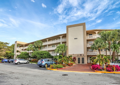 1903 Bermuda Circle - Photo 1