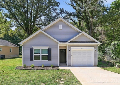1023 N Ransom Street - Photo 1