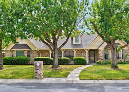 405 S Denton Avenue - Photo 1