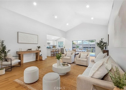 5759 Jamieson Avenue - Photo 1