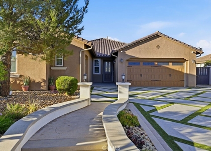 3945 Derby Circle - Photo 1