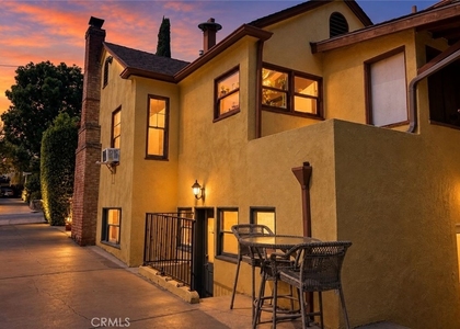 940 Hilldale Ave - Photo 1