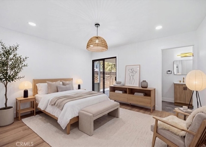 2418 Clark - Photo 1
