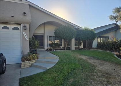 13542 Carroll Way - Photo 1