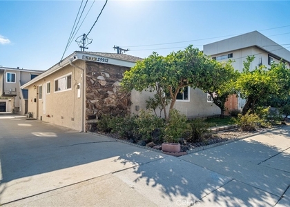 25912 Viana Ave. - Photo 1
