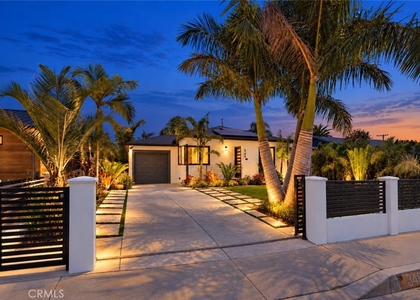 348 S Walker - Photo 1
