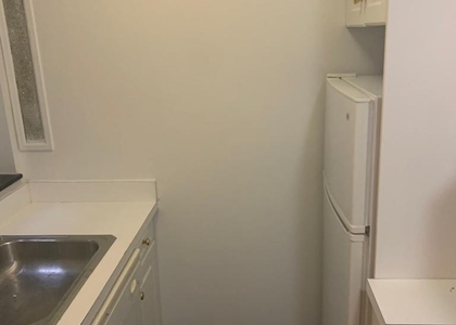 East 81st Street - Photo 1