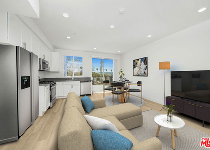 14825 Delano Street - Photo 1