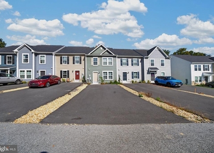 220 Gentle Breeze Drive - Photo 1