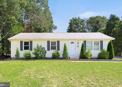 520 E Atlantic Avenue - Photo 1