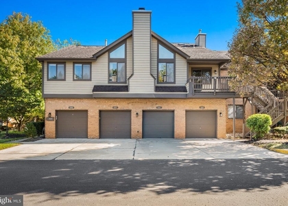1605 Augusta Circle - Photo 1