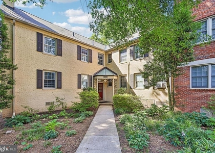 2223 Washington Avenue - Photo 1