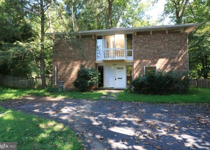 6609 Selkirk Drive - Photo 1