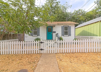206 E 6th St - Photo 1