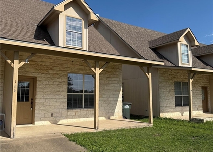 126 Sandstone Dr - Photo 1