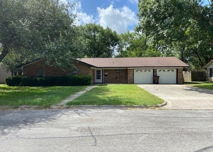 806 Merritt Dr - Photo 1