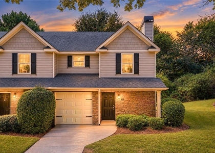 121 Cypress Court - Photo 1