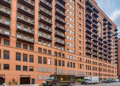 165 N Canal Street - Photo 1
