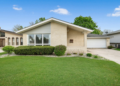5911 W 125th Place - Photo 1