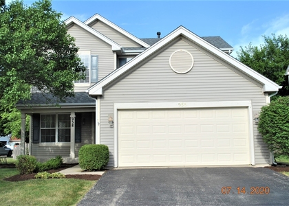 958 Shoreline Drive - Photo 1