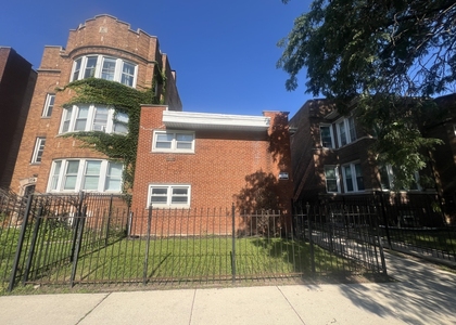 7832 S Cregier Avenue - Photo 1