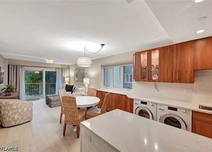 1300 Gulf Shore Boulevard N - Photo 1