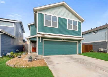 4206 Darter Street - Photo 1