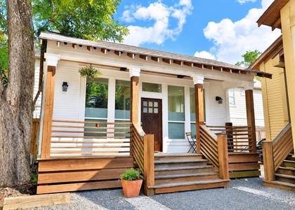 815 E 23rd Street - Photo 1