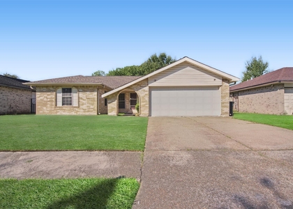 1323 Castle Glen Drive - Photo 1