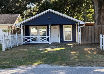503 S Jack Street - Photo 1