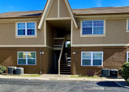 216 Preston Lane - Photo 1