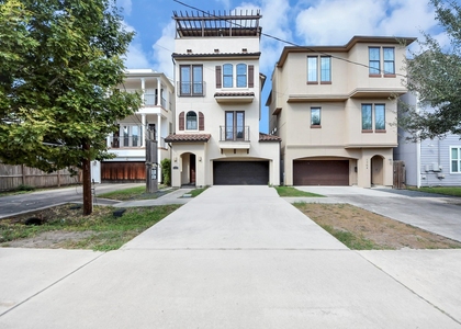 1706 Spring Street - Photo 1