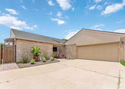 14147 Hillvale Drive - Photo 1