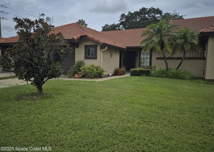 835 Regal Avenue Ne - Photo 1