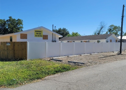 6901 Dumble Street - Photo 1