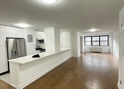East 89th Street - Photo 1