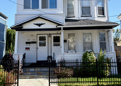 532 Carroll Avenue - Photo 1