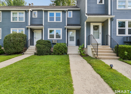 418 Greens Loop - Photo 1