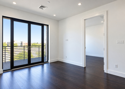 147 Rogers Avenue - Photo 1