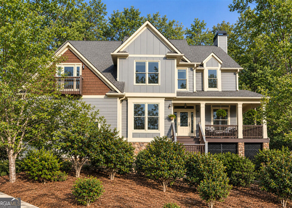 369 Hillside Drive - Photo 1