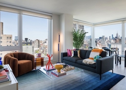 55 Suffolk Street - Photo 1